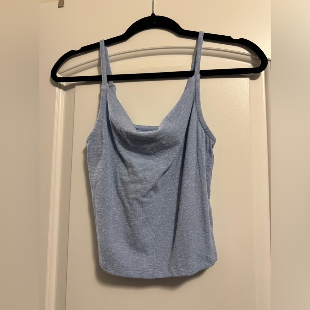 Scooped Neck Crop Tank XS